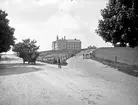 Dövstumskolan i Växjö, ca 1900-tal. Storgatan och Gamla landsvägen.