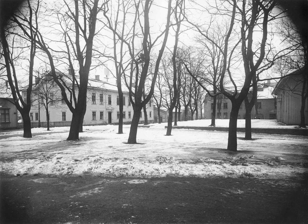 Gamla Läroverket i kvarteret Capella vid Stora Kyrkogatan.