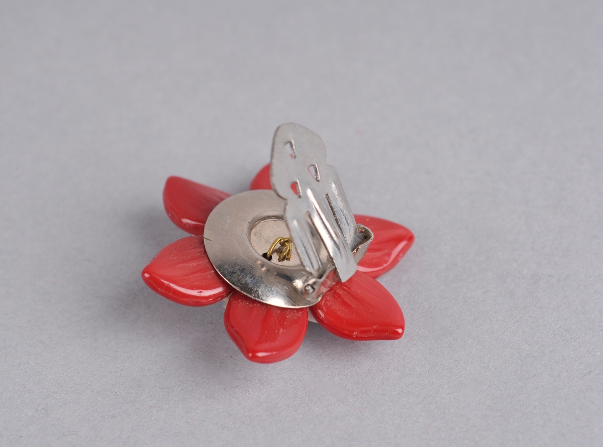 Øredobb, form som blom.