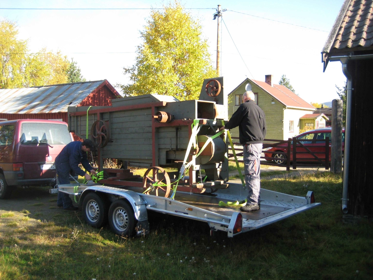 Treskeverk, transport