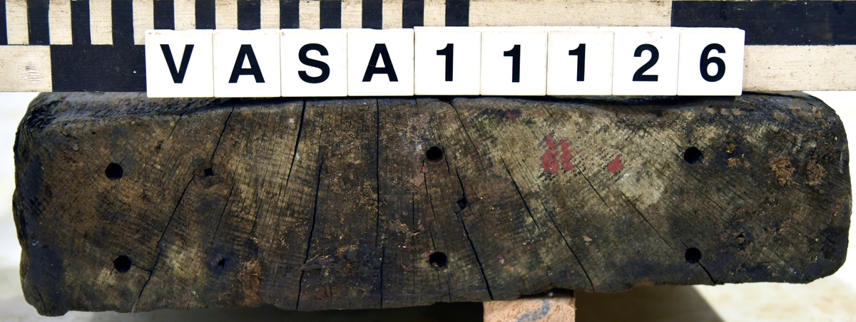 Lavettsida Vänster.  

Left gun cheek.