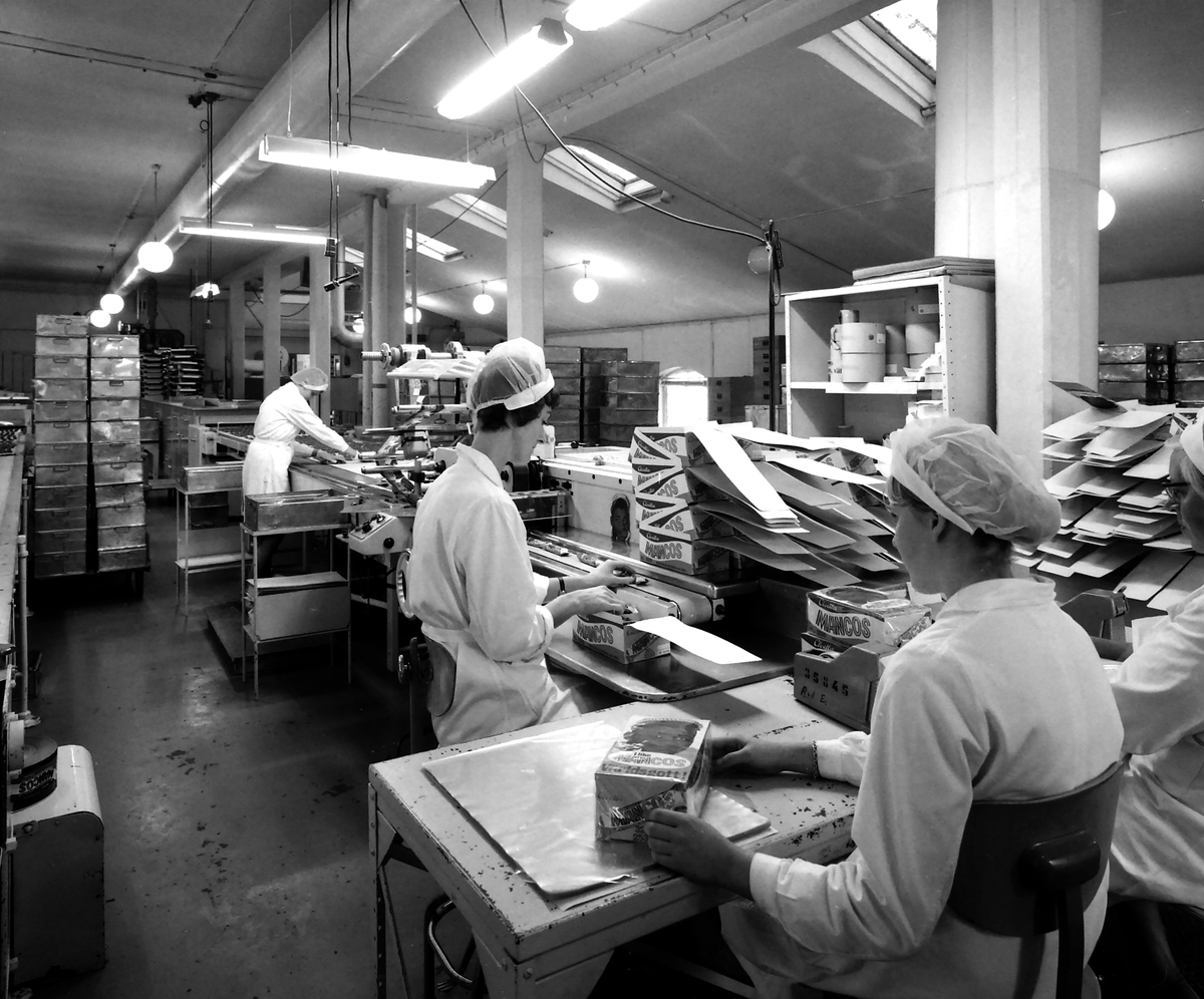 Interiör från Cloettas fabrik i Ljungsbro, 1965.
