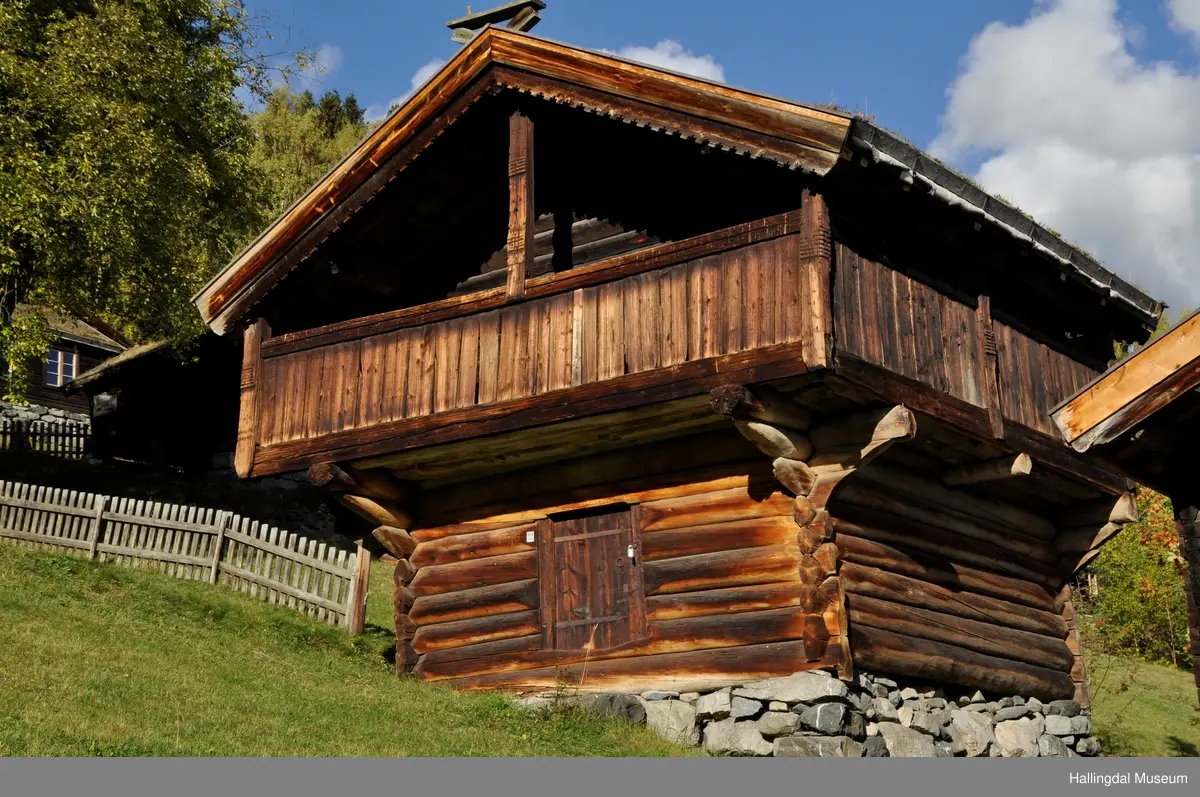 Loft på Ål Bygdamuseum, Leksvol