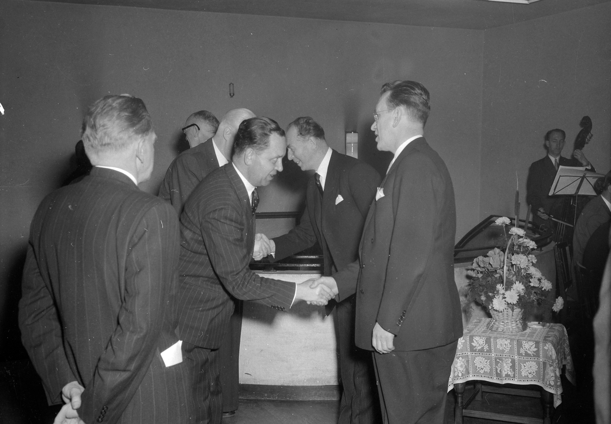 Spareskillingsbanken feirer 100 år
