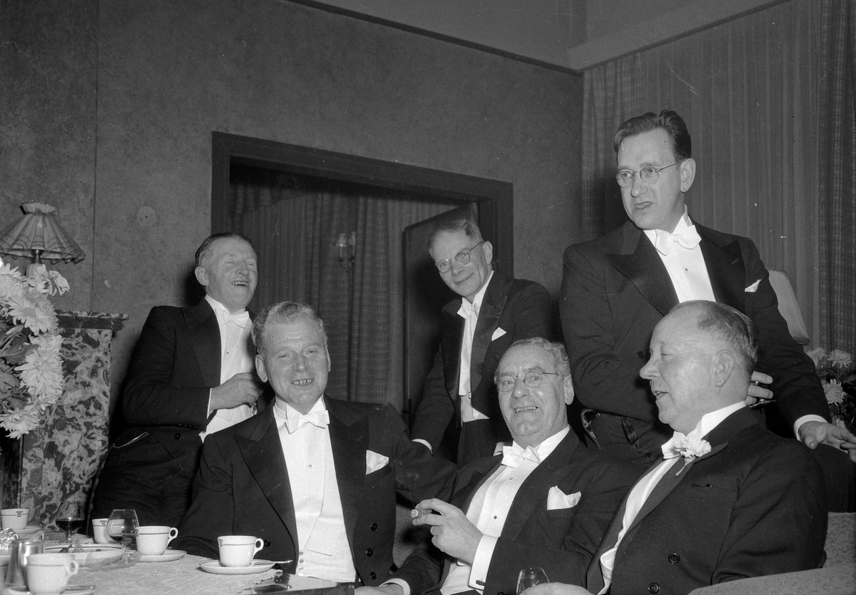 Spareskillingsbanken feirer 100 år