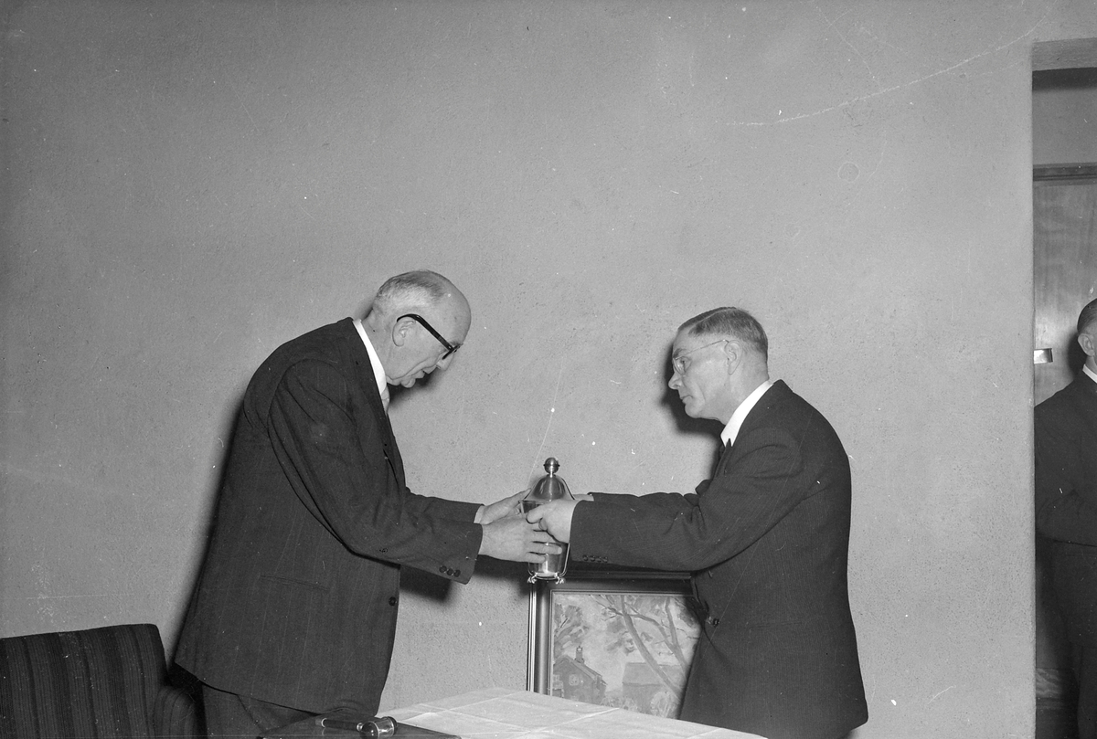 Spareskillingsbanken feirer 100 år