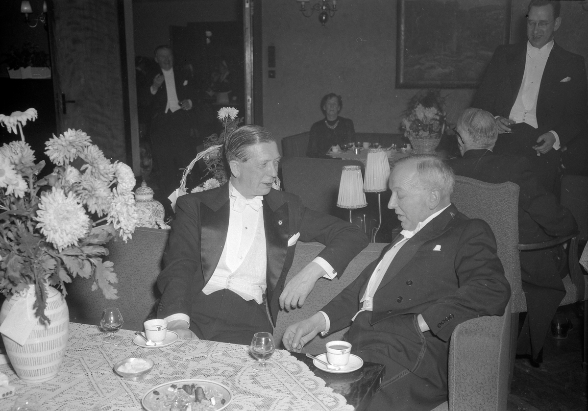 Spareskillingsbanken feirer 100 år