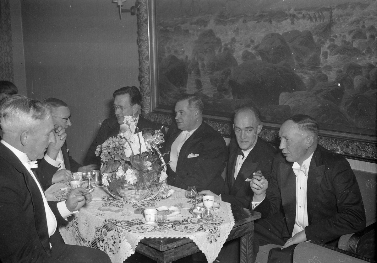 Spareskillingsbanken feirer 100 år