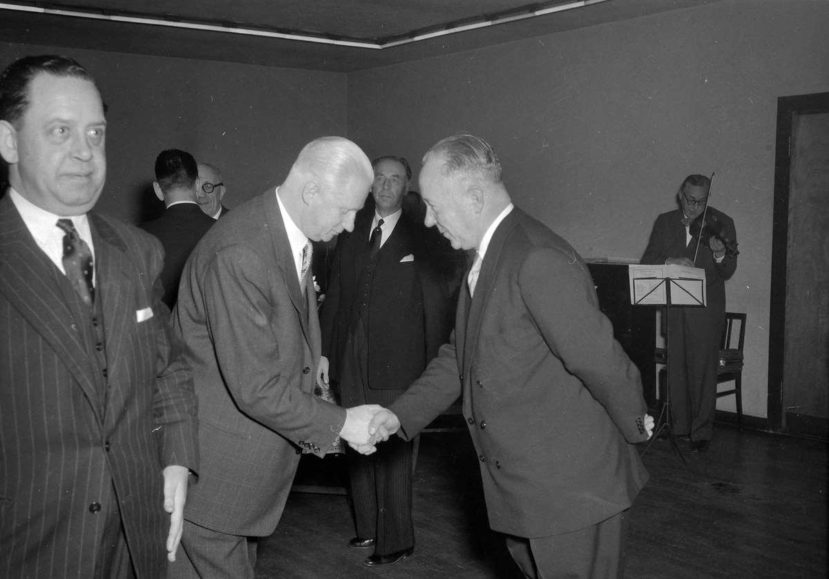 Spareskillingsbanken feirer 100 år