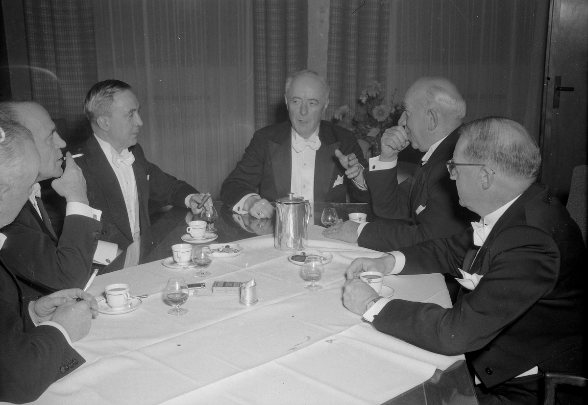 Spareskillingsbanken feirer 100 år