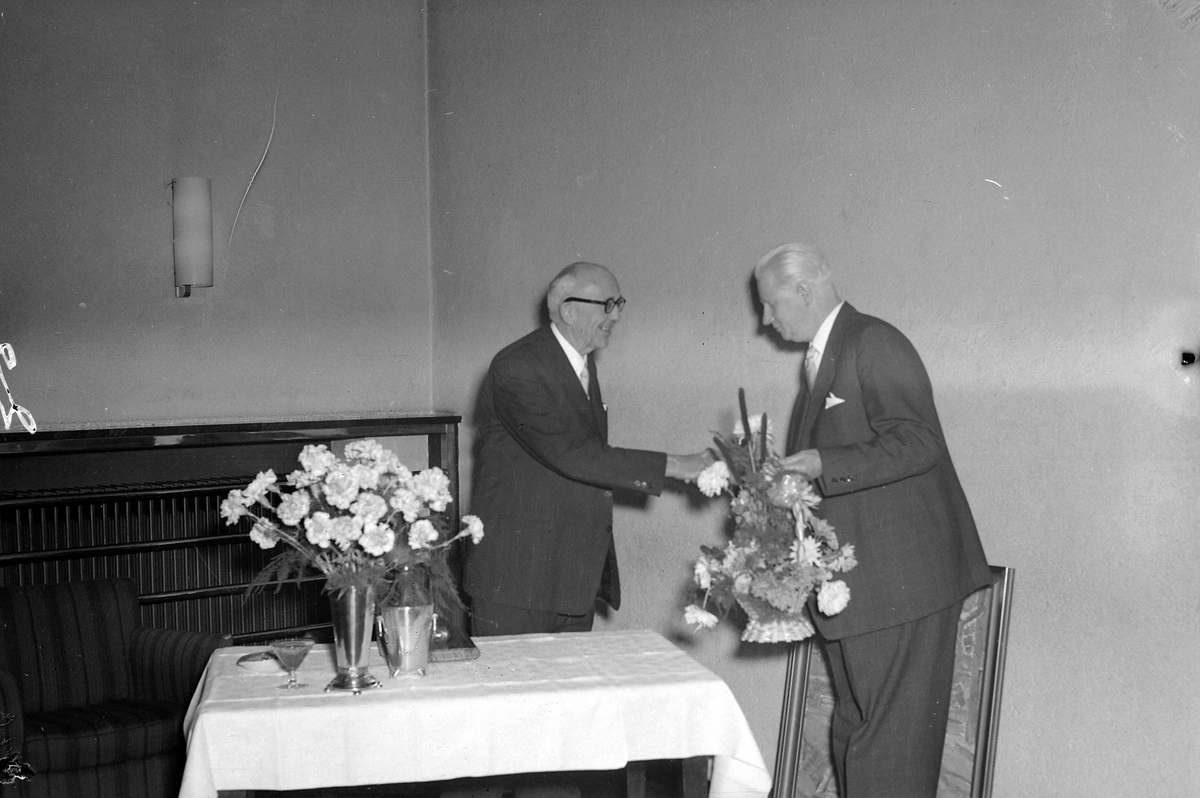 Spareskillingsbanken feirer 100 år
