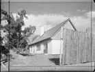 DR ARÉNS VILLA MALMÖ
EXT. OCH INT.