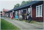 Västgöta lekar på Forsviks bruk. Medeltida tävlingar 25 augusti 2001. Hästburna riddare