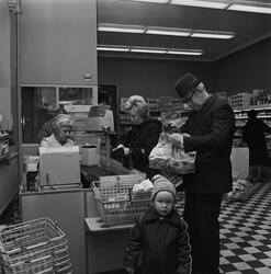 Personalen på proviantboden