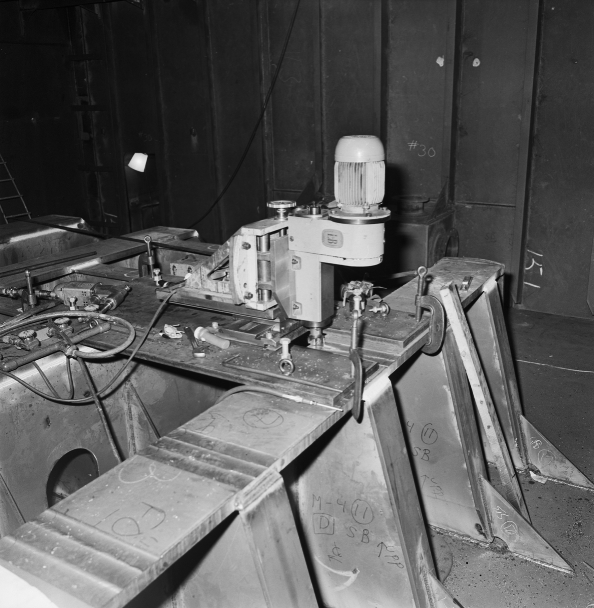 Arborrning av axelbärare montagehallen