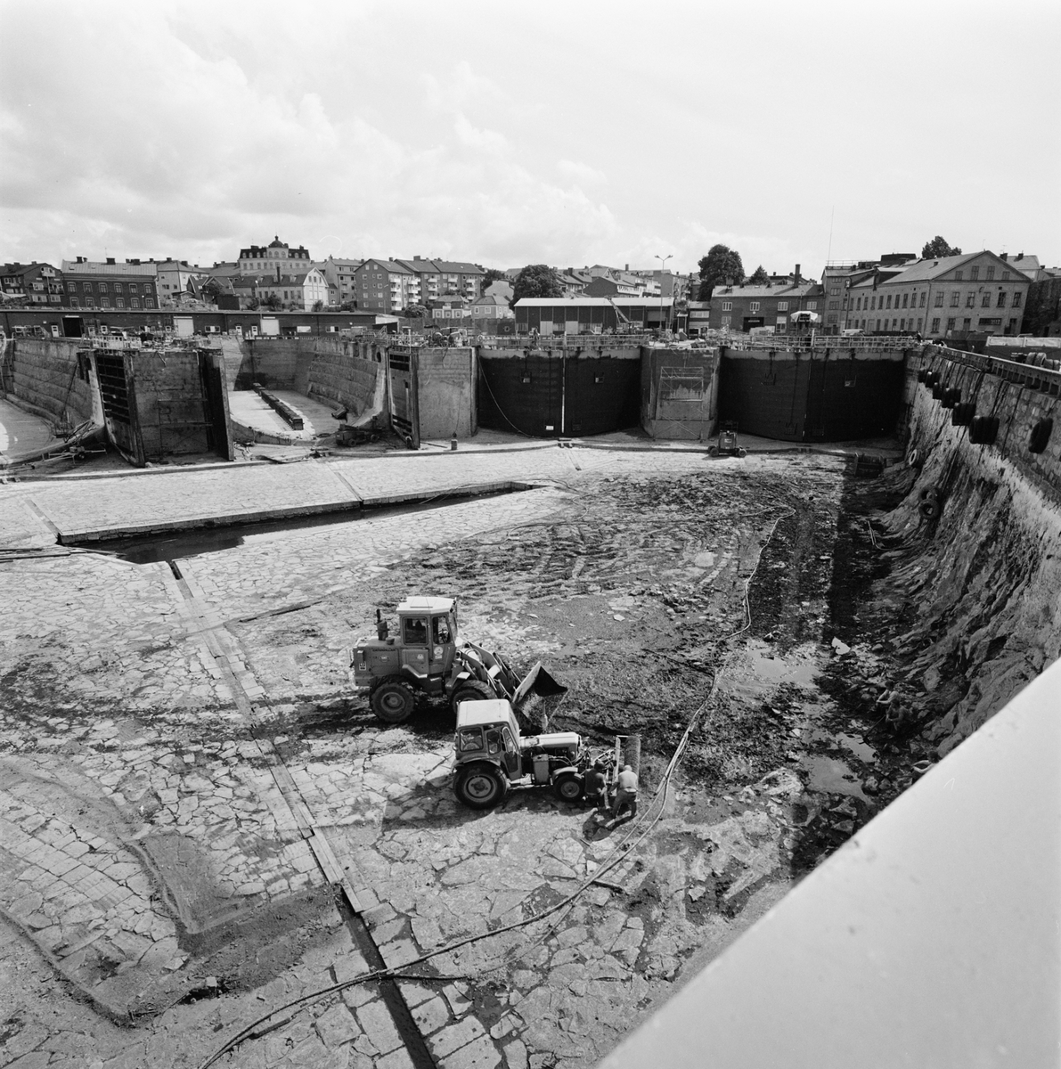 V90848