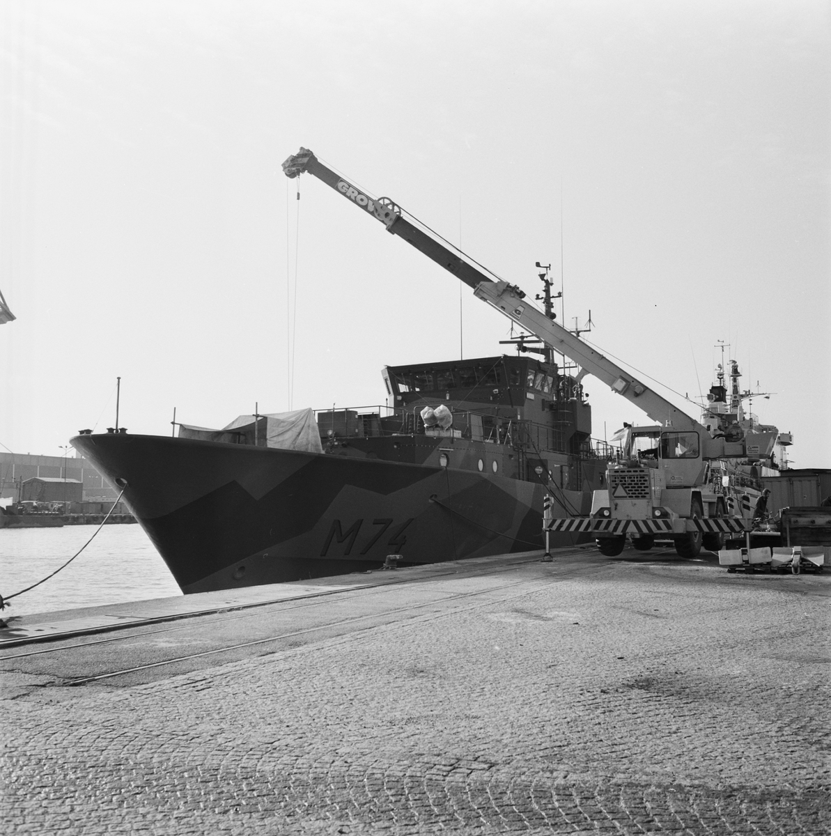 KOSTER (1986)