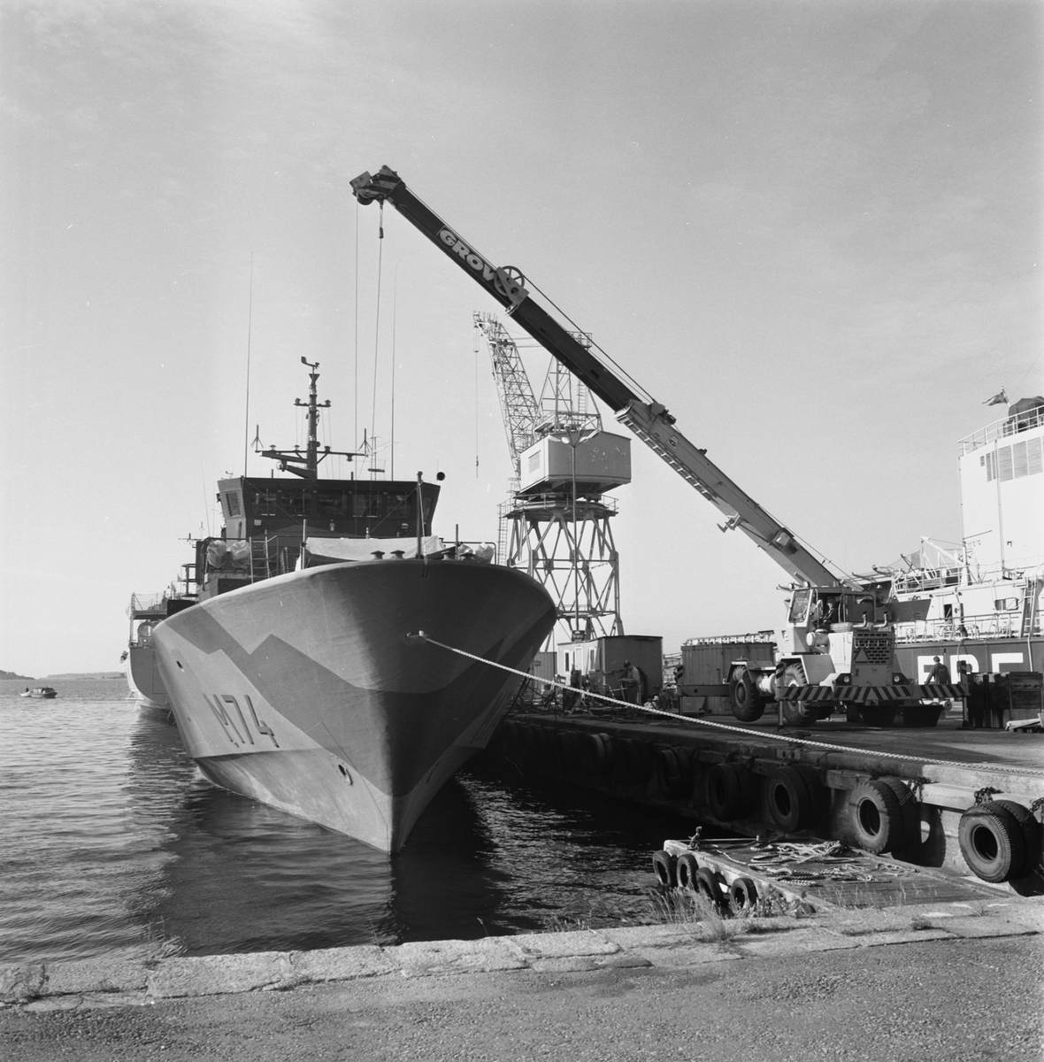 V90900