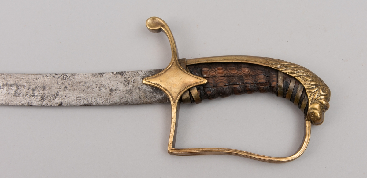 Artilleriunderoffisersabel M/1802 med klingevariant.