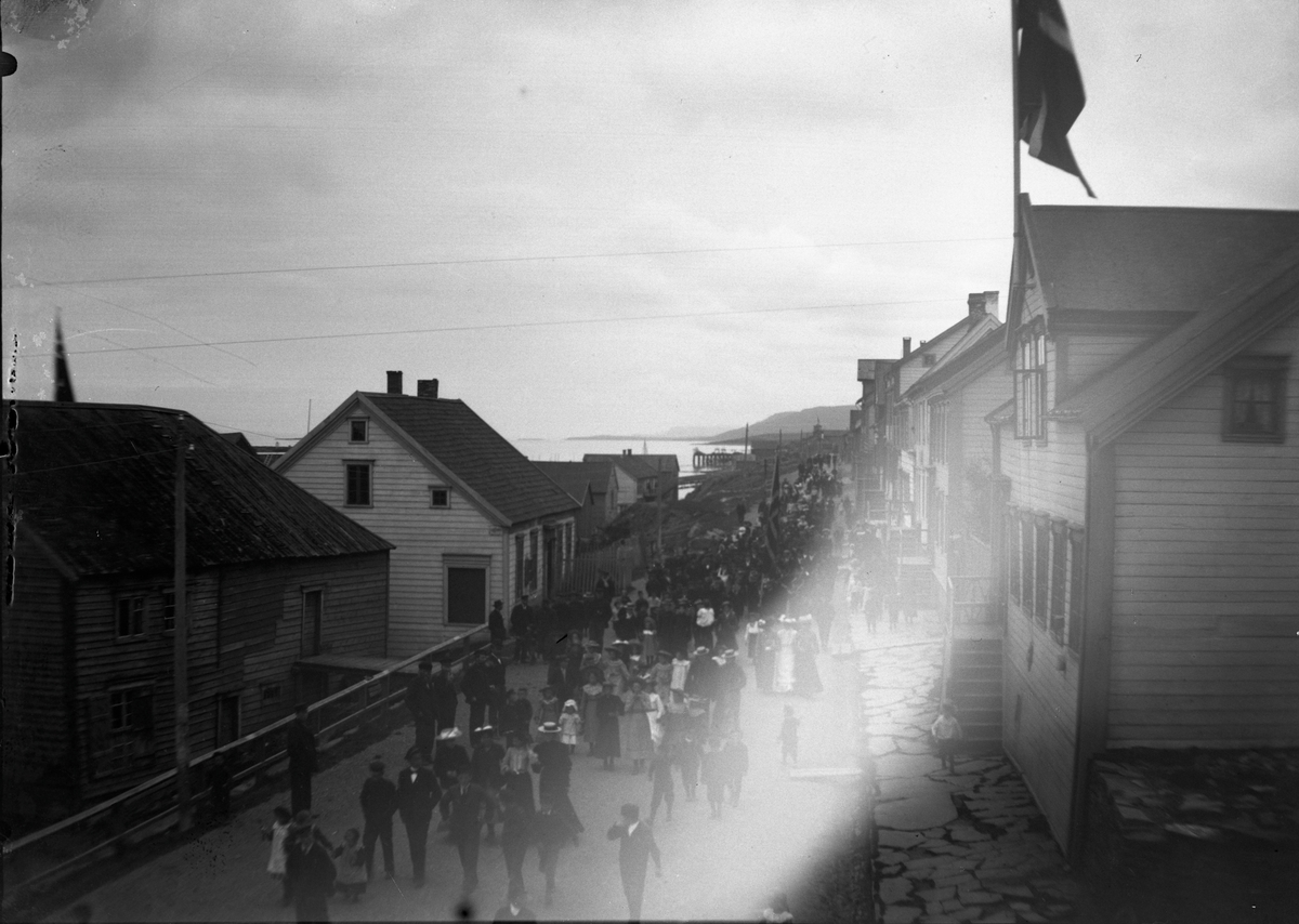 17. maitog i Vadsø.