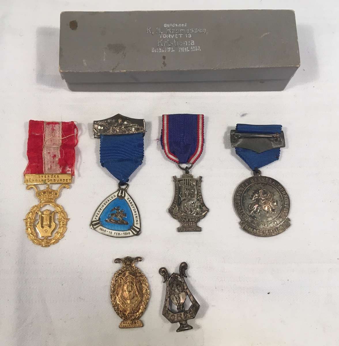 Sangrelaterte medaljesamling