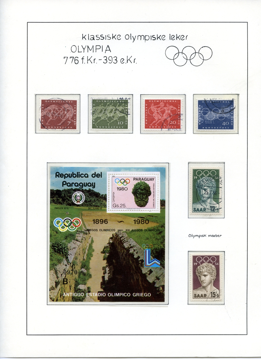 Syv frimerker med motiver fra de klassiske greske olympiske leker montert på albumark i størrelse A4. De første fire frimerkene viser øvelser fra de klassiske lekene med ol-ringene i forgrunnen, og ulik bakgrunnsfarge. Disse er utgitt i Tyskland, i fbm med sommer-OL i Roma 1960. Et frimerke utgitt i Paraguy i 1980 viser hodet til Satyros (gresk arkitekt fra antikken) plassert på et ark som viser ruinene etter Olympiastadion. De to siste frimerkene viser en gresk atlet fra antikken med de olympiske ringer over. Frimerkene er utgitt i Saarområdet (på gensen mellom Tyskland og Frankrike), som hadde sin egen olympiske komité i årene etter første og andre verdenskrig.