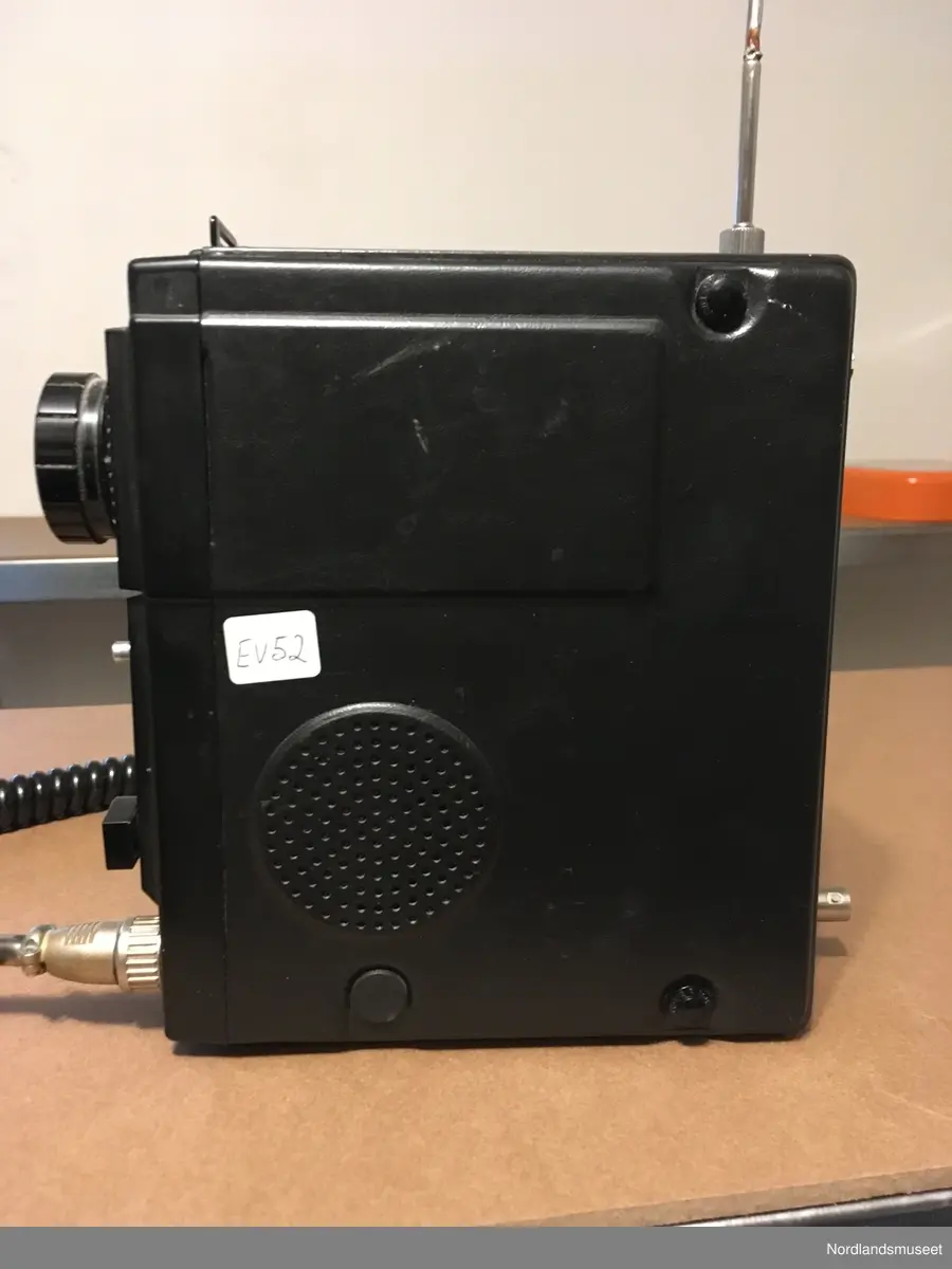 VHF for amatørbandet(2meter) IC-215 2Meter FM