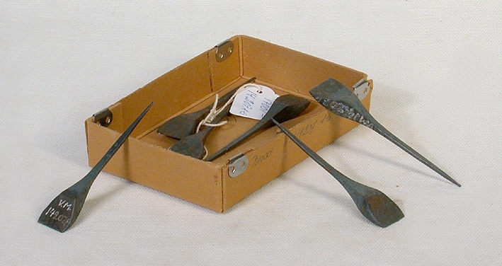 Dessutom 6 dubletter i samma ask. Dessutom 1 dublett i samma ask.