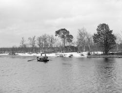 Gjeddefiske i deltaområdet der elva Tufsinga renner ut i inn
