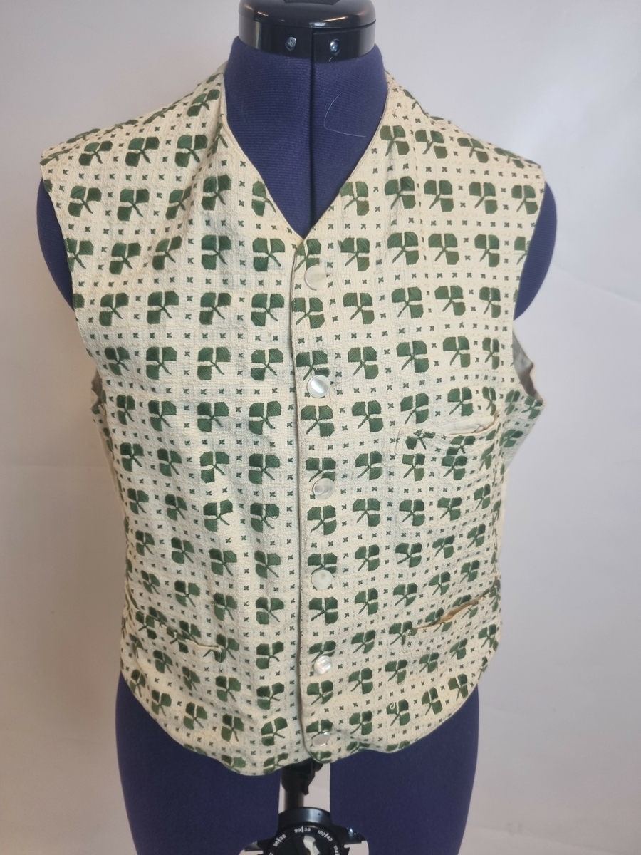 vest