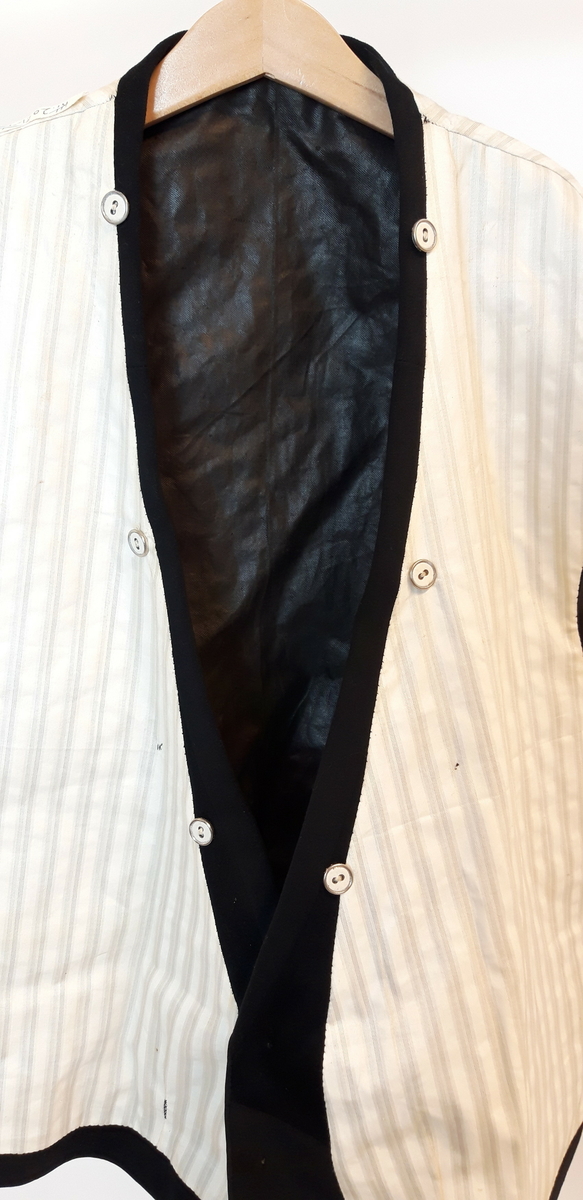 vest