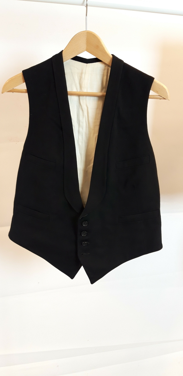 vest