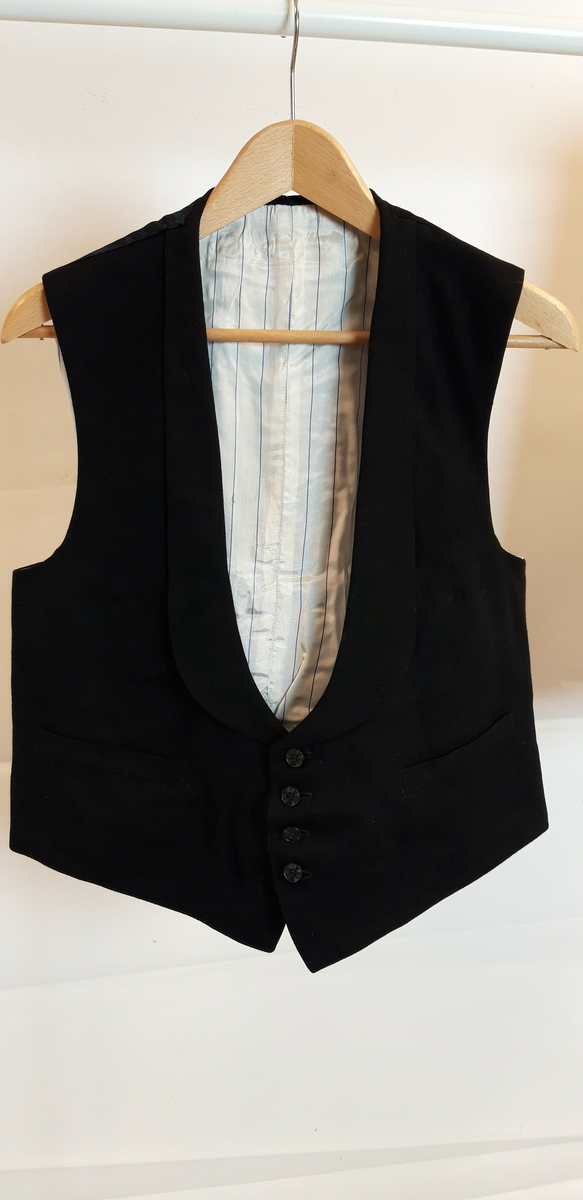 vest