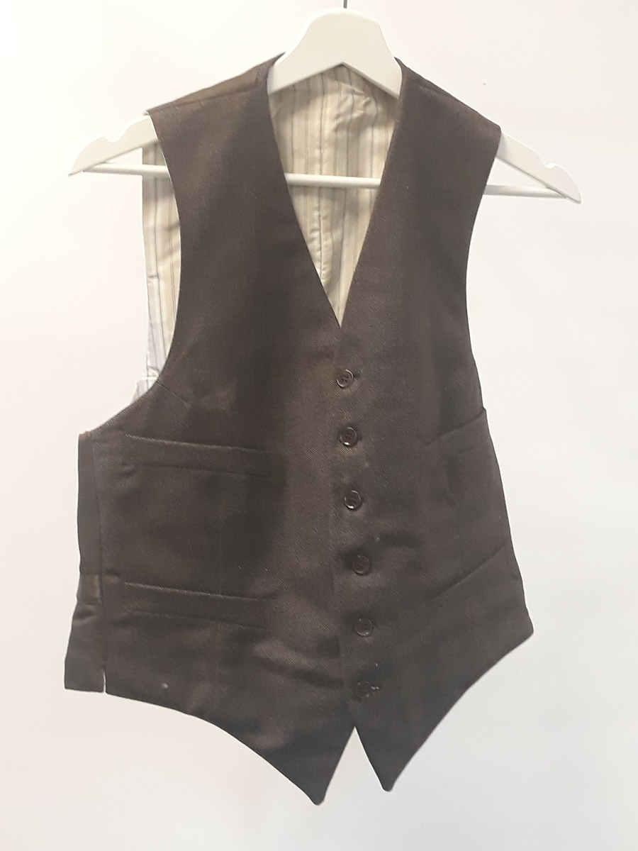 vest