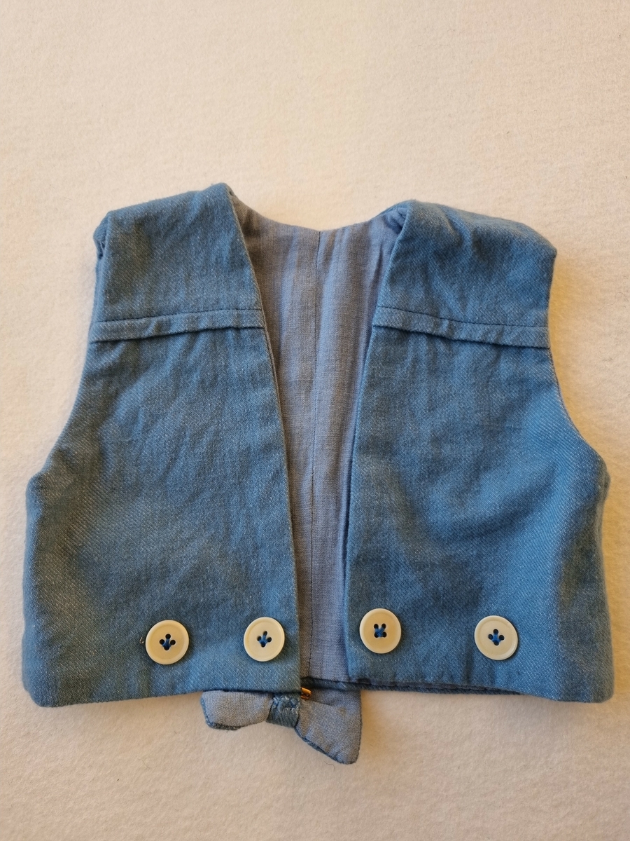 vest