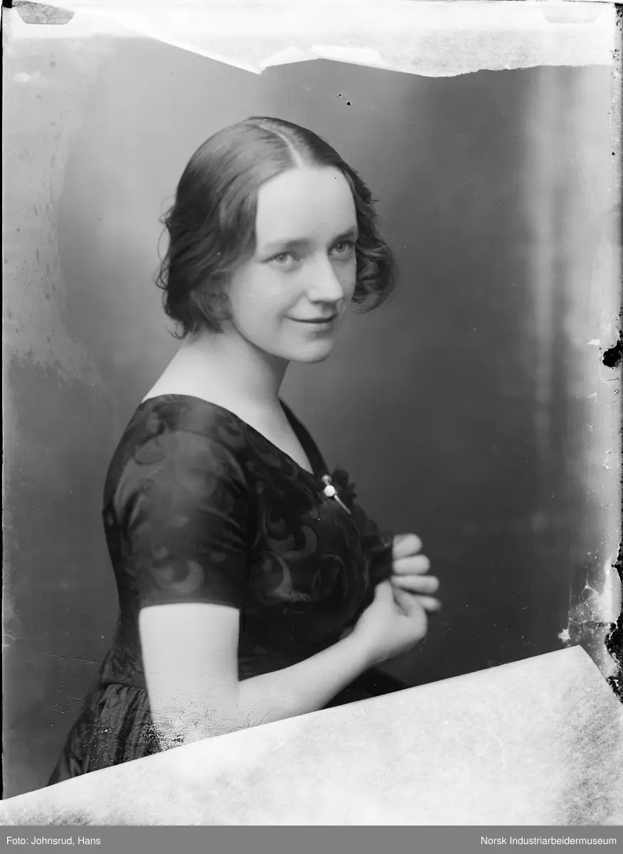 Hald, Ragnhild (1898 - 1975)
