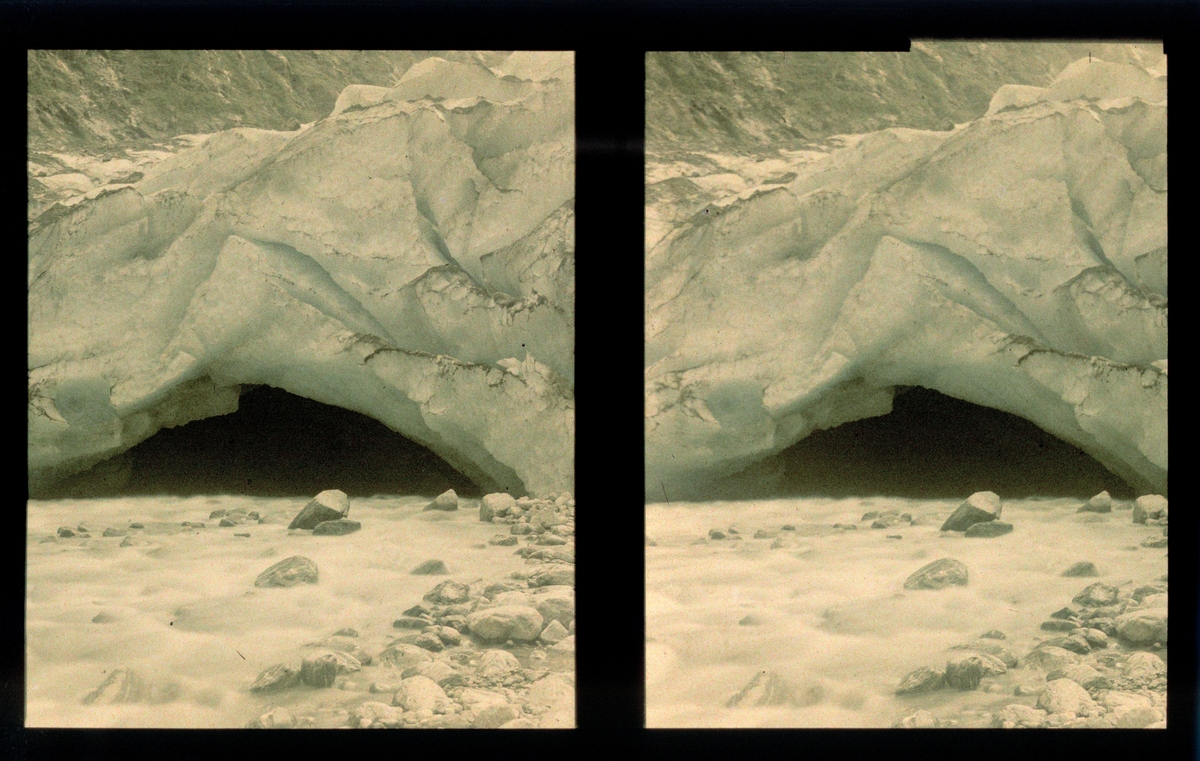 Kjenndalsbreen, Kjenndalen i Stryn. Tilhører Arkitekt Hans Grendahls samling av stereobilder.