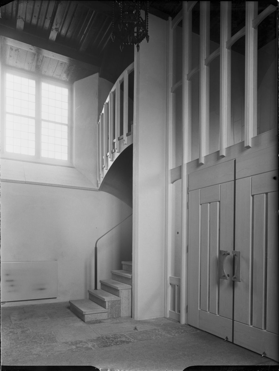 Plantyp-Enskeppig, Salkyrka, Kyrka