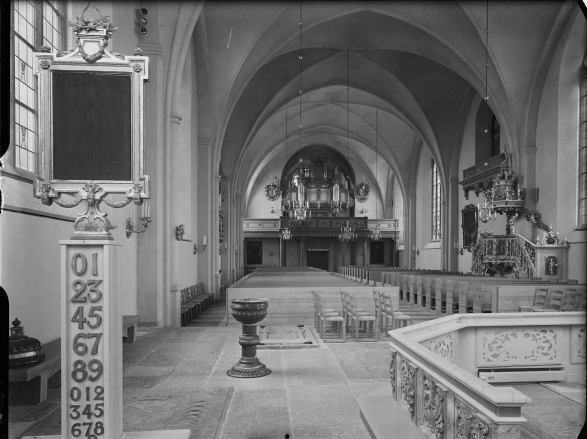 MARIESTADS DOMKYRKA
INTERIÖRER