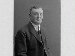 Konsul Donald Jobson som år 1917 lät uppföra den s k Jobsons