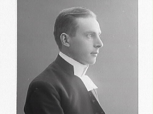 Mansporträtt. Kyrkoherde Ernst Sjöblom.