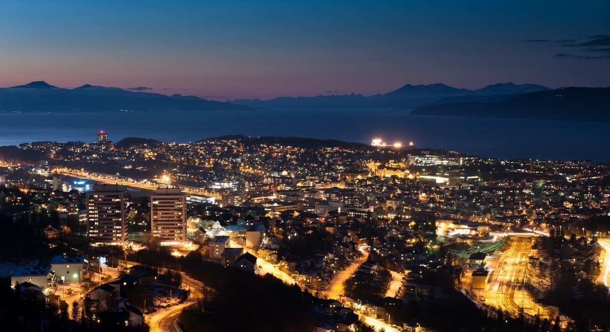 Oversiktsbilde Narvik, mørketid 20. desember 2012 ca kl 1515.