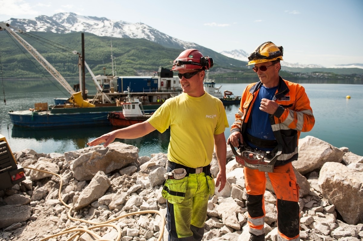 NCC bygger Hålogalandsbrua. Foto 6. juni 2014, Øyjord.