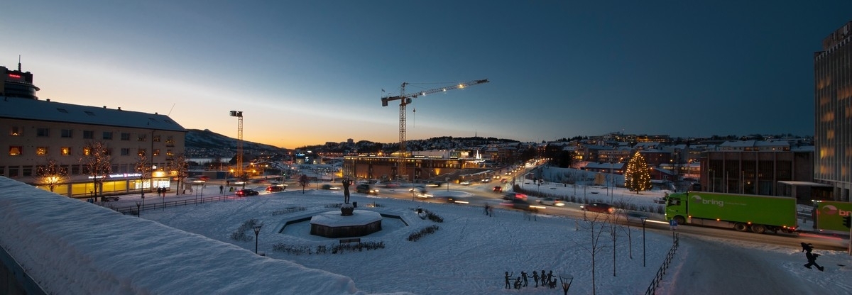 Narvik sentrum, mørketid. 22. desember 2014.