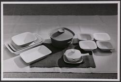 Ildfaste former i modellserien "Flamingo", utformet av Kåre 