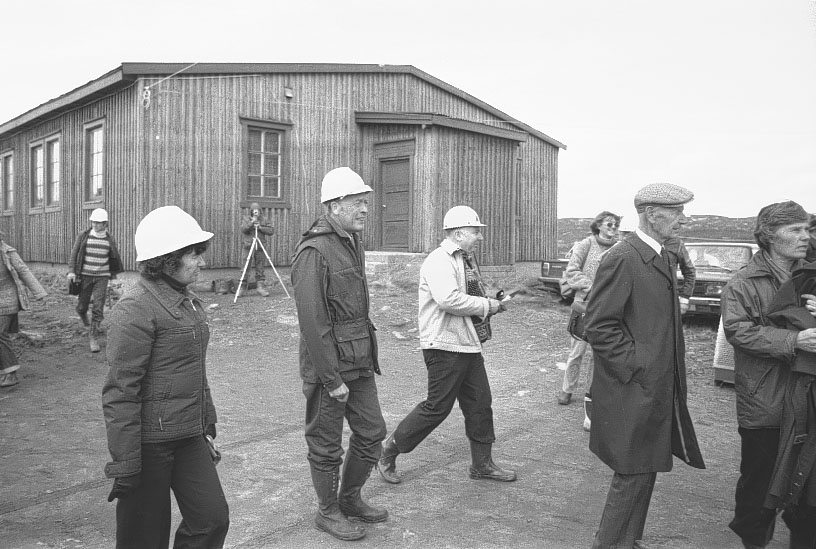 Røros, Olavsgruva som museum, Menn, Hjelm, Statminister