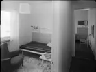 FÄRG- OCH SVARTVITFOTOGR. AV MÖBL. LÄG. KALMAR - HÄLSINGBORG