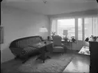 FÄRG- OCH SVARTVITFOTOGR. AV MÖBL. LÄG. KALMAR - HÄLSINGBORG