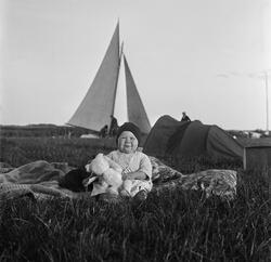 Inga Eriksson på picnic vid Roxen