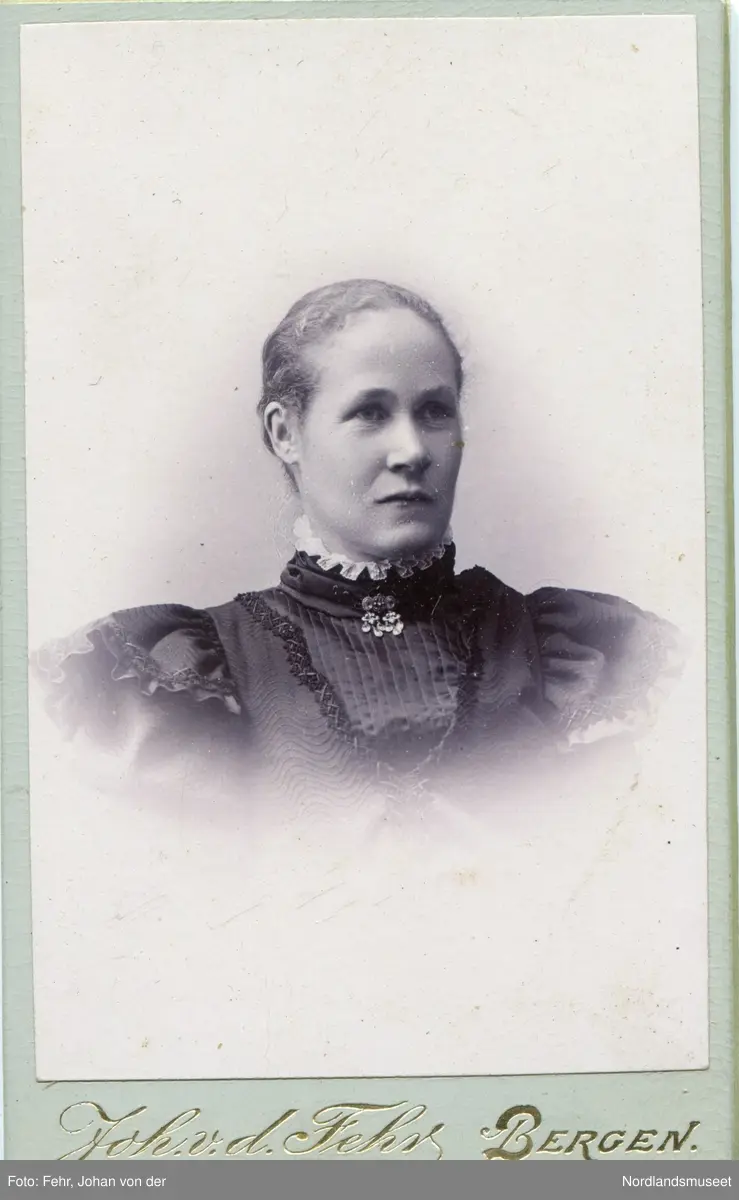 Portrettbilde av  kvinne. Karoline Kristine Grønbech